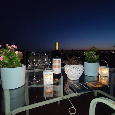 La Casa Sui Tetti Apartment Catania Bagian luar foto